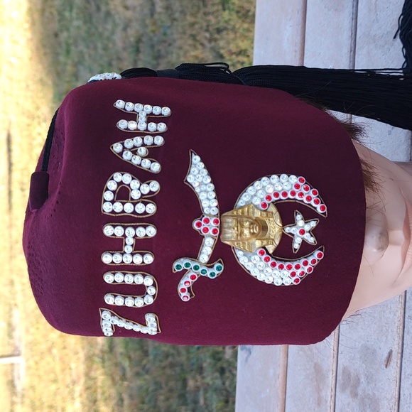 Vtg Zuhrah Shriner Jewelled Ceremonial Hat Genuine Leather Fez Size 7 1/8 - Picture 3 of 11